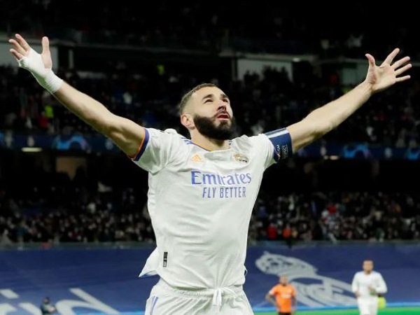Karim Benzema Diharapkan Bertahan Lama dengan Real Madrid