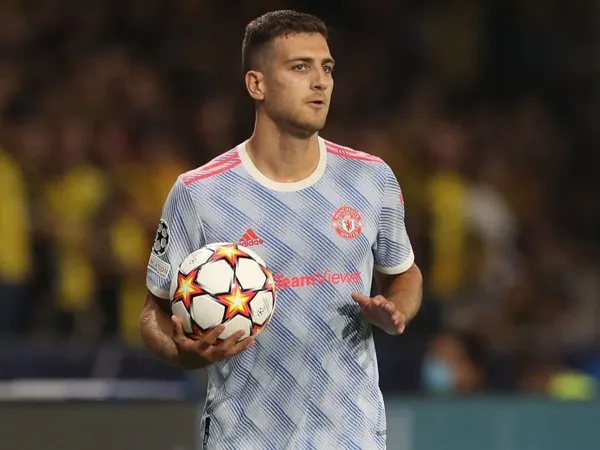 Bek kanan Manchester United, Diogo Dalot.