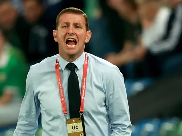 Baraclough Nilai Irlandia Utara Harusnya Menang Besar Atas Lithuania