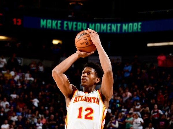 De'Andre Hunter Menepi 8 Pekan Karena Cedera Pergelangan Tangan