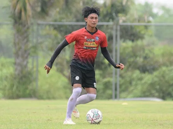 Kapten Arema FC, Johan Alfarizi