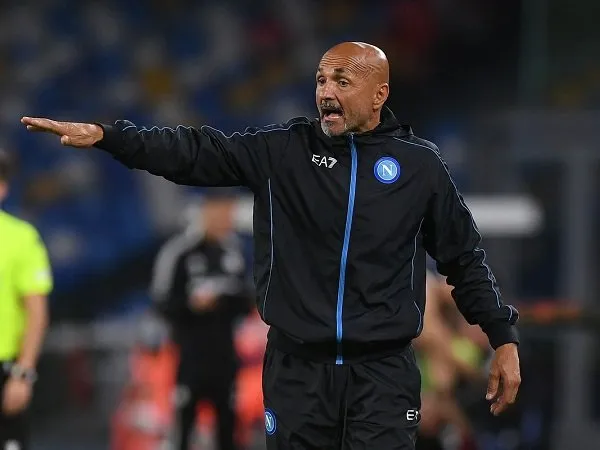 Luciano Spalletti jelaskan alasan tolak ajakan jabat tangan pelatih Spartak Moskow.