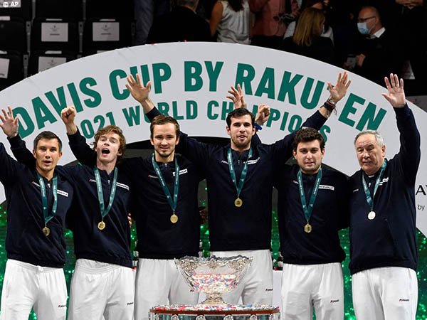 Tutup Musim 2021 Dengan Gelar Davis Cup Finals, Ini Reaksi Aslan Karatsev