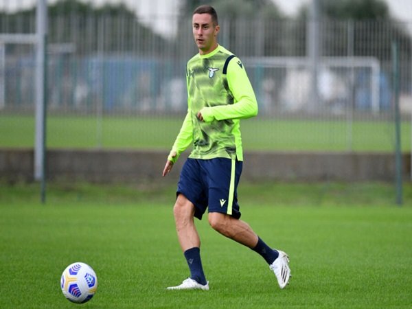 Adam Marusic Resmi Tekan Kontrak Baru Hingga 2026 Dengan Lazio