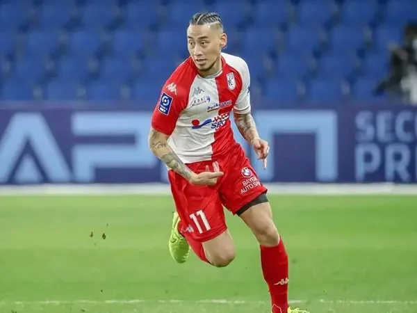 Penyerang andalan Laos, Billy Ketkeophomphone