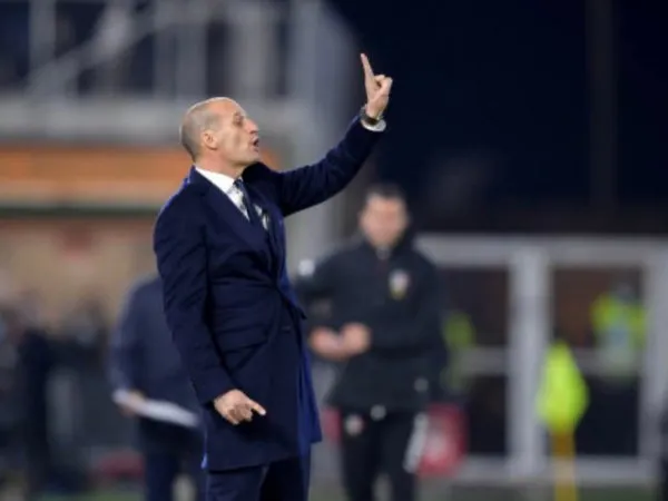 Massimiliano Allegri tak mau bicarakan peluang Juventus lolos ke Liga Champions.