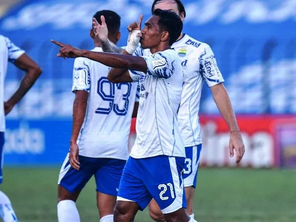 Frets Butuan dengan selebrasi ala Geoffrey Castillion