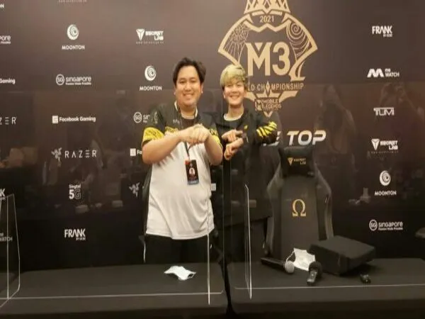 Arti Selebrasi Tunjuk Jam ONIC PH Setelah Kalahkan RRQ Hoshi