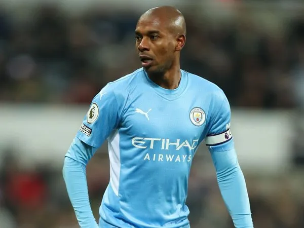 Gelandang Manchester City, Fernandinho.