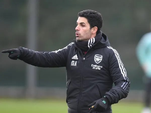 Mikel Arteta dinyatakan positif Covid-19