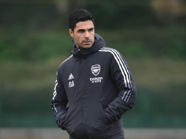 Mikel Arteta tidak akan mendampingi Arsenal melawan Manchester City