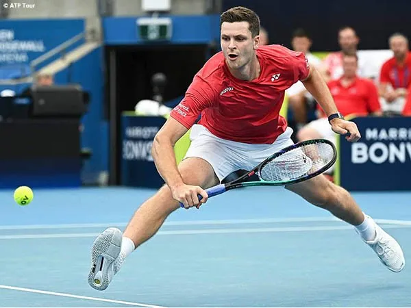 Hubert Hurkacz selamat dari kekalahan pahit lawan Aleksandre Metreveli Di ATP Cup