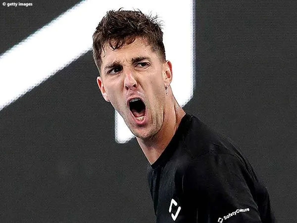 Thanasi Kokkinakis karamkan John Millman di Adelaide international 2022