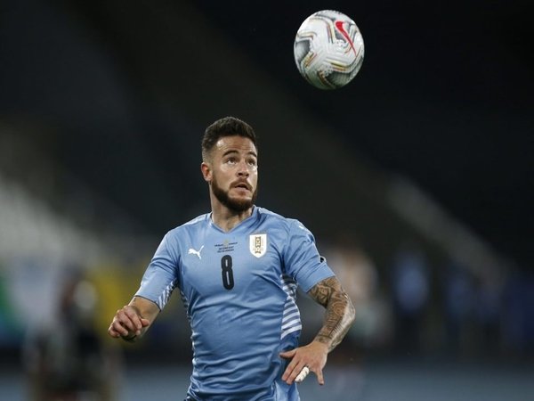 Leeds United Kembali Kejar Nahitan Nandez Januari Ini