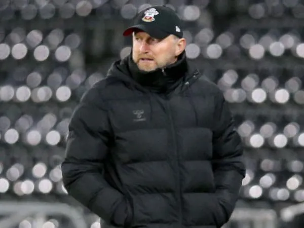 Hasenhuttl Redakan Spekulasi Pengeluaran Besar di Southampton