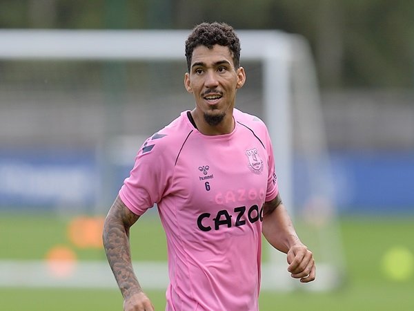 Lazio Mengincar Servis Gelandang Everton Januari Ini