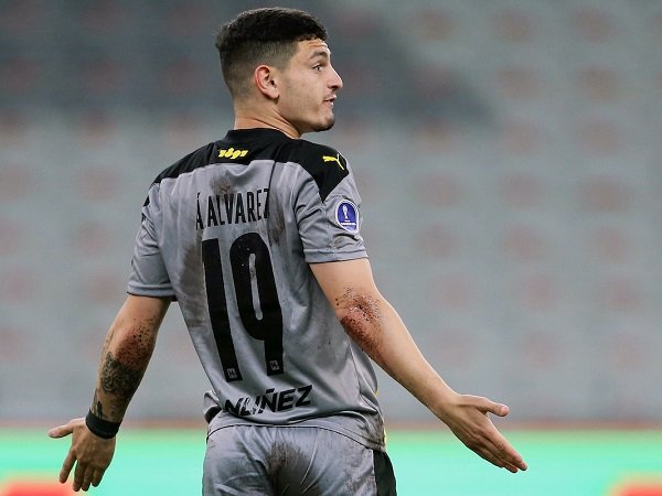 Agen Akui Sudah Berdialog Dengan Milan Soal Transfer Agustin Alvarez