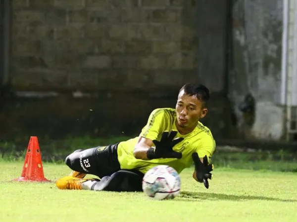 Kiper anyar PSIS Semarang, Aldhila Ray Redondo