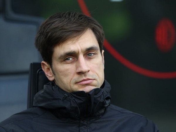 Penjaga Gawang Milan Ciprian Tatarusanu Pulih Dari COVID-19