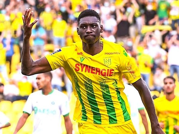 Dibanding Milan, Liverpool Punya Keuntungan Dalam Perburuan Kolo Muani