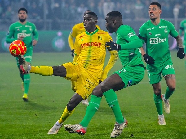 Sepakat Dengan Frankfurt, Milan Gagal Rekrut Kolo Muani