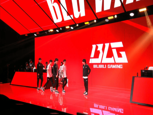 LPL Spring Split 2022: Beri OMG Kekalahan Perdana, BLG Masih Sempurna