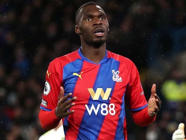 Vieira Berharap Christian Benteke Bertahan di Crystal Palace