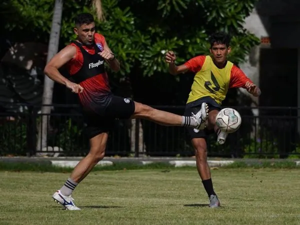 Latihan skuat Arema FC jelang menghadapi Persipura Jayapura