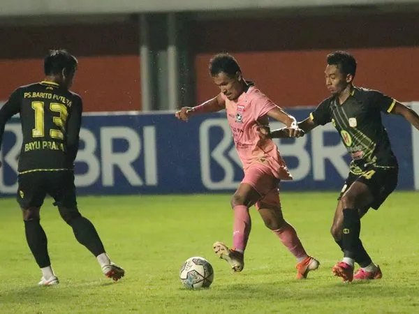 Winger Madura United, Haris Tuharea