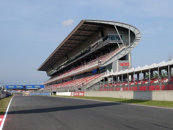 Formula 1 Gelar Tes Pramusim di Sirkuit Catalunya secara Tertutup