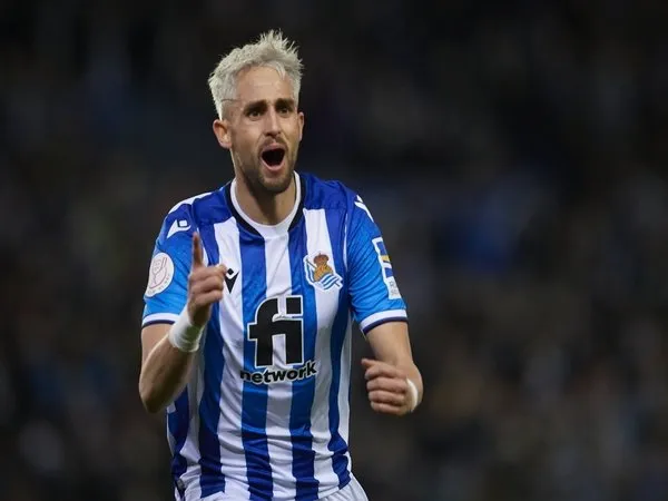 Adnan Januzaj dilirik Napoli sebagai penerus paling pas bagi Lorenzo Insigne / via Getty Images