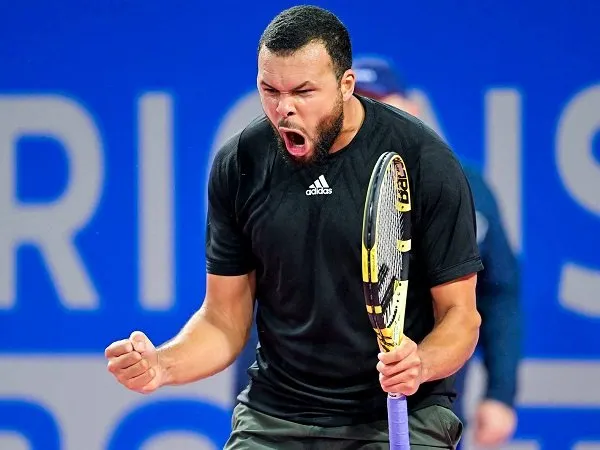 Jo Wilfried Tsonga lalui rintangan pertama di Montpellier