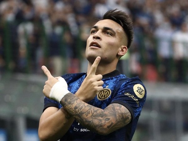 Bikin Terkesan Inzaghi, Lautaro Martinez Siap Main di Derby Milan