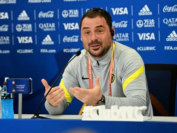 Asisten pelatih Chelsea, Zsolt Low (Sumber: Getty)