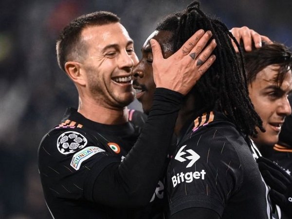 Milan Bidik Bernardeschi Sebagai Pengganti Castillejo