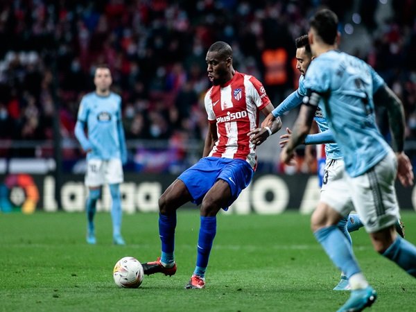 Kondogbia Cedera, Terancam Absen Kontra Manchester United