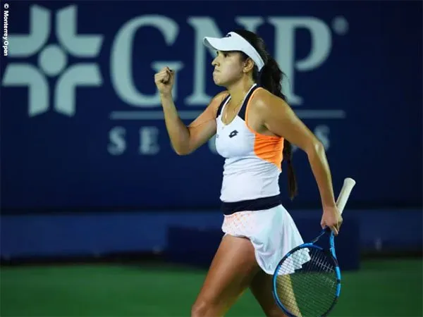 Maria Camila Osorio Serrano jinakkan Elina Svitolina di Monterrey musim 2022