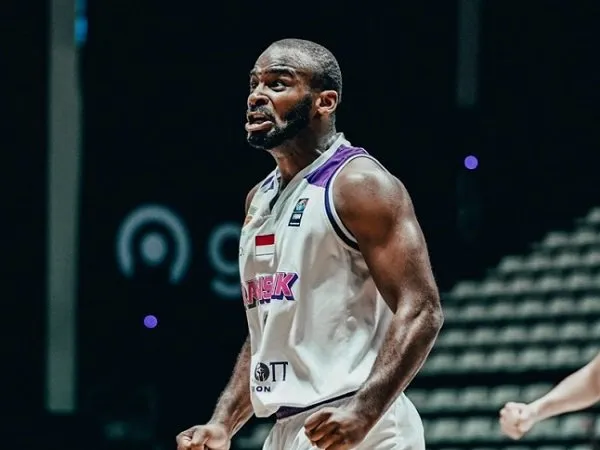 RANS PIK menang atas NSH Mountain Gold Timika.