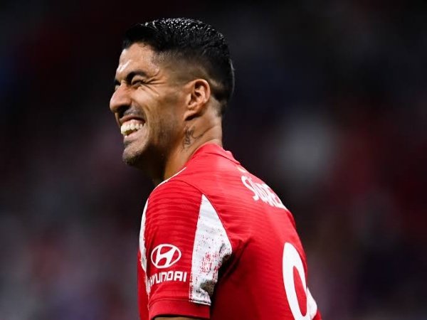 Luis Suarez Beri Pembelaan Pada Neymar dan Lionel Messi