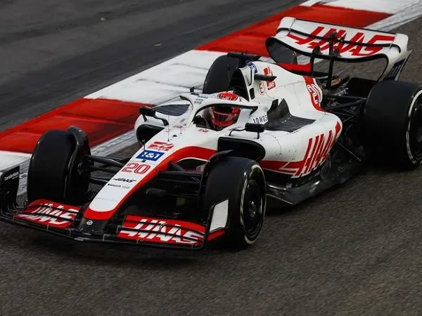 Haas, Kevin Magnussen