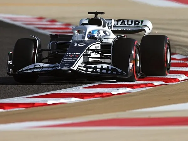 Hasil mengejutkan dicatat Pierre Gasly.