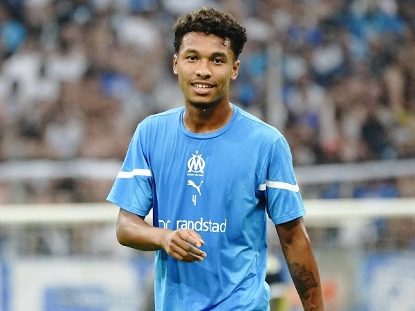 Presiden Marseille Benarkan Target Milan Boubacar Kamara Bakal Hengkang