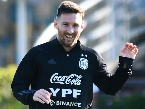 Higuain Ajak Messi Main di Major League Soccer