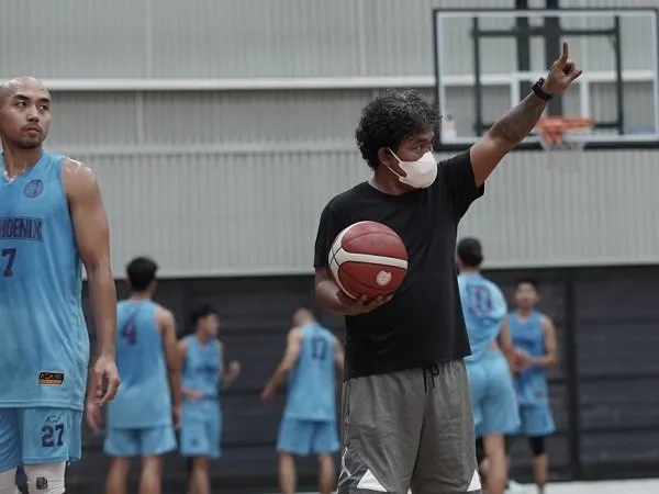 Coach Koko dipastikan tak dampingi Rans PIK Basketball hingga musim berakhir.
