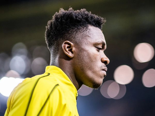 Kontrak Akan Habis, Masa Depan Dan-Axel Zagadou di Dortmund Masih Tak Pasti