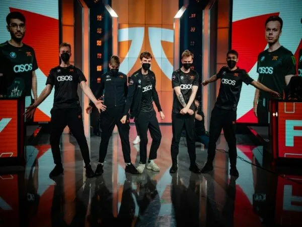 Playoff LEC Spring Split 2022: Fnatic Tantang Rogue di Babak Kedua