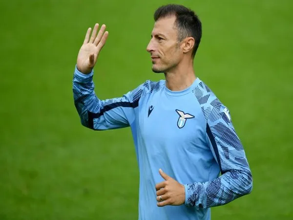 Lazio siapkan kontrak baru untuk Radu