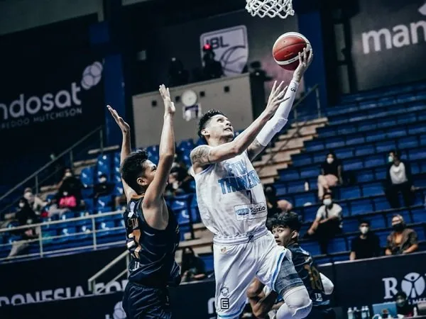 Andre Yuwadi merasa puas dengan debut Evos Thunder Bogor di kompetisi IBL.