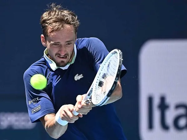 Daniil Medvedev Lulus Ujian Jenson Brooksby Di Miami