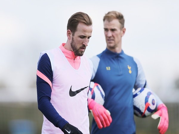Joe Hart Jelaskan Perbedaan Harry Kane Dengan Striker Hebat Lainnya